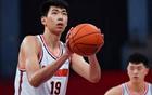 廣東U22男籃挑戰(zhàn)難，徐昕楊溢壓力大。