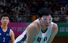 周琦26分鐘高效得分，四川隊(duì)大勝，表情冷酷。