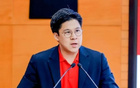 香港黑人球員丑聞，球迷遭辱罵，霍啟剛評論區(qū)受沖擊。